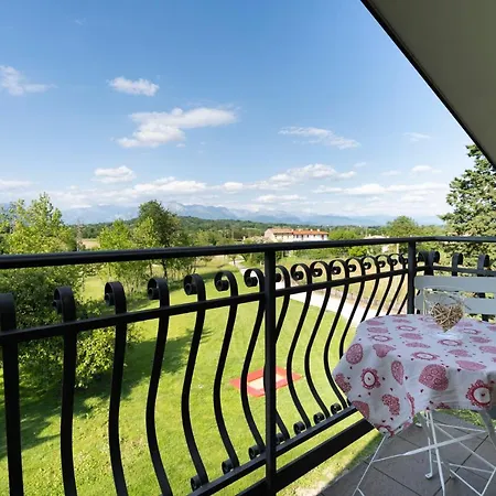 Contessi Farm stay *